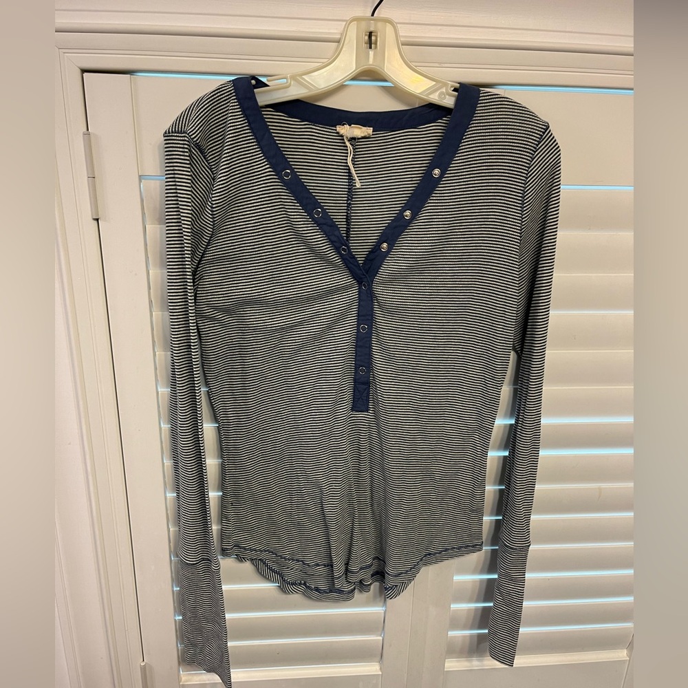 Blue and white stripped long sleeve shirt